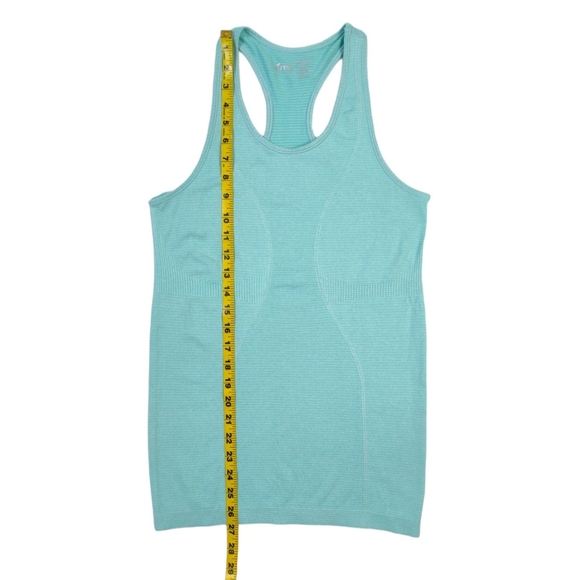 ZYIA Cooper Charged Tank in Turquoise - Picture 13 of 14